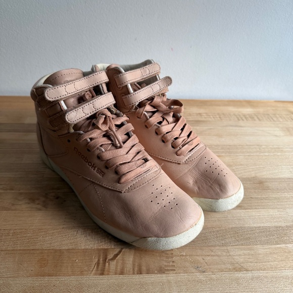 REEBOK X FACE STOCKHOLM UNVEIL FREESTYLE HIGH PACK - Picture 3 of 5